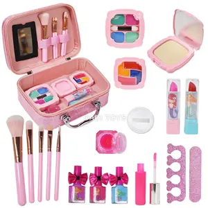 OEM&ODM Rich Accessories Beautiful Girls Toys Beauty Set Cosmetics Nail Polish Toy Pretend Play Makeup Toys