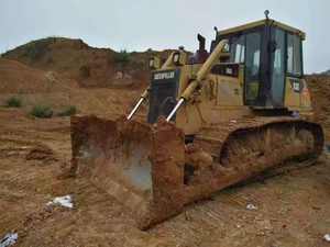 Excavadora diésel Caterpillar D6G2 original japonesa con excelentes condiciones de trabajo, alto rendimiento, precio competitivo a la venta - Product Image 2