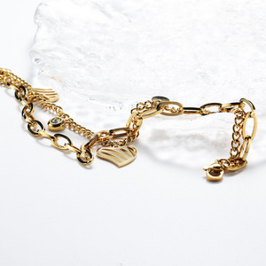 Vente chaude ins style or amour collier bracelet ensemble niche haute qualité sens titane <span class=keywords><strong>acier</strong></span> <span class=keywords><strong>bijoux</strong></span> en gros - Product Image 4