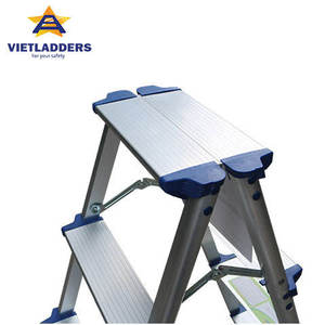 Escabeau pliable léger en aluminium double face pour une utilisation facile à la maison, au stockage et à l'appartement - Product Image 5