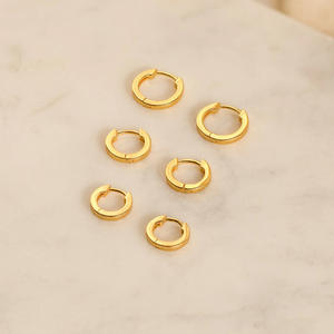 Minimaliste Petit <span class=keywords><strong>Or</strong></span> Couleur Huggies Hoop Boucles D'oreilles pour Femmes Cercle Rond Minuscule <span class=keywords><strong>Boucle</strong></span> D'oreille <span class=keywords><strong>Cartilage</strong></span> Punk Bijoux - Product Image 2