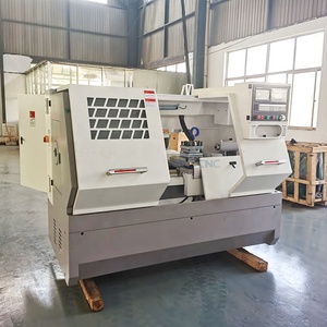 Venta caliente CK6130 Mini máquina de torno CNC automático para torneado de metales y microprocesamiento - Product Image 3