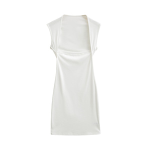 Un vestido sin mangas de cuello cuadrado de corte bajo súper picante con una correa para el hombro, una falda corta ajustada sexy como capa base - Product Image 3