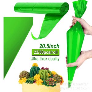 Wholesale 22pcs <b>Roll</b> Green Food Grade Plastic Disposable Pastry <b>Bags</b> Model for Cake Cream Piping Cake <b>Tools</b> - Product Image 3
