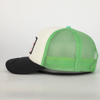 Casquette de camionneur de sport unisexe de haute qualité OEM Classics 5 panneaux en maille avec broderie personnalisée sur le côté avec écusson et logo