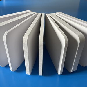 Tablero Y Tablero de espuma de coextrusión de PVC Acabado de alto brillo Resistente a los arañazos <span class=keywords><strong>Ideal</strong></span> para decoración de muebles - Product Image 1