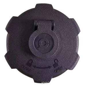 Bouchon de réservoir de carburant pour camion Haha avec alarme antivol, capteur en plastique et métal, conception à verrouillage ouverture/fermeture - Product Image 1