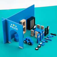 Maison de poupée de police en bois, jouet de simulation 3D, mini ensemble de police, meubles de jeu pour enfants, jouets éducatifs
