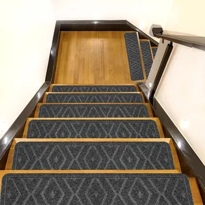 HENGJIU Schlussverkauf selbstklebender Treppenaufzug Matte schwarze Treppenstufen teppich rutschfester Läufer-Treppenteppich