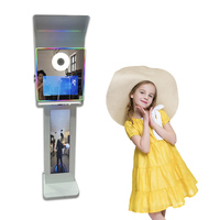 Le plus récent vogue miroir ovale photomaton écran tactile miroir mariage photomaton selfie photomaton 13.3 pouces