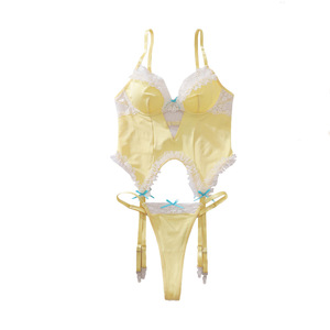 Lencería Sexy Ajustada para Mujer Madura, Conjunto de Lencería Amarilla con Encaje, Lencería Sexy de Alta Calidad, Tanga - Product Image 5