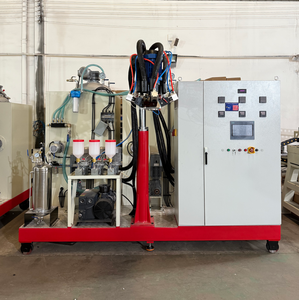 Инжекционный пресс Zecheng серии CPU-30J-D2 с ПЛК-управлением, сертифицированный CE, 35-80 кВт, 3000-5000 об/мин, 1-5 кг/мин, гарантия 1 год - Product Image 1