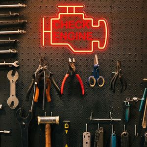 Неоновая вывеска «Check <span class=keywords><strong>Engine</strong></span>» из акрила на заказ, декор для гаража, настенное искусство, для автолюбителей, мужской уголок, автомастерская, ремонтный цех - Product Image 2