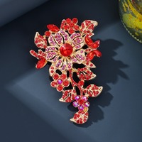 Broche Fleur en Cristal Rouge Tendance, Épingle Scintillante en Strass, Motif Vigne, Clip Lourd pour Écharpe, Blazer, Manteau, Mariage, Fête