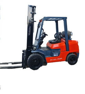 Chariot élévateur à fourche à gaz Toyota d'occasion 100% original, 3 tonnes, 4 mètres, 2 mâts - Product Image 1