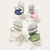 Nouveau design de chaise d'étude ergonomique en plastique pour enfants avec hauteur réglable anti-bossu design moderne écologique pour un usage domestique