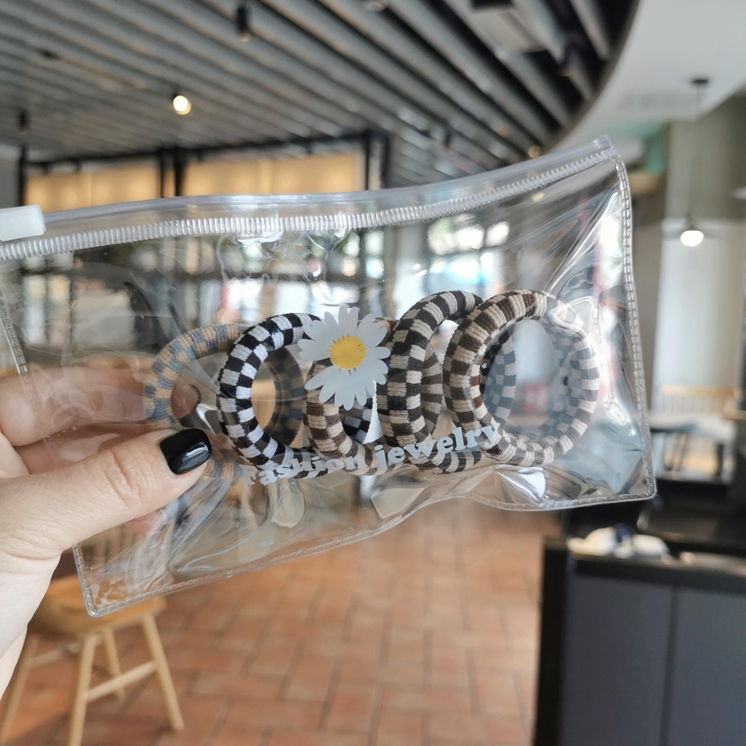 4กระดานหมากรุกห้าแพ็คเก๊กฮวย