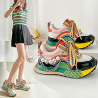 Autunno e inverno nuove scarpe di moda per studenti scarpe sportive con suola spessa