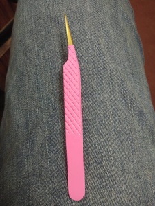 แหนบต่อขนตาสีชมพูและสีทองทำจากสเตนเลสมีปลายแหลม - Product Image 4