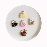 100 pièces de cabochons en résine à dos plat, motifs animaux mignons (lapin, ours, chat) en boîte, accessoires de bijoux DIY et fournitures de loisirs créatifs pour la décoration