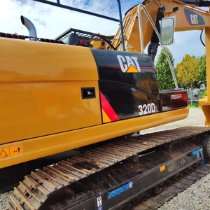 Excavadora Usada Caterpillar Original Japonesa CAT320d2 CAT320 CAT330d2l de <span class=keywords><strong>Segunda</strong></span> <span class=keywords><strong>Mano</strong></span> a Buen <span class=keywords><strong>Precio</strong></span>, CAT320D2 Original en Venta - Product Image 6