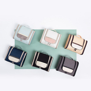 Recién llegado, colgador, bolsa de lavado para inodoro, bolsas de almacenamiento de belleza, estuche de maquillaje de viaje colgante para hombres y mujeres - Product Image 1