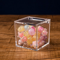 Boîte à couvercle rabattable en plastique transparent exquis pour bonbons, cadeaux de mariage, présentation alimentaire - Conteneur anti-poussière en acrylique style cristal