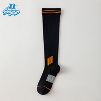 Nouvelles chaussettes de compression athlétiques professionnelles, respirantes, montantes jusqu'au genou, chaussettes de compression fantaisie pour la course à pied, le badminton, le sport