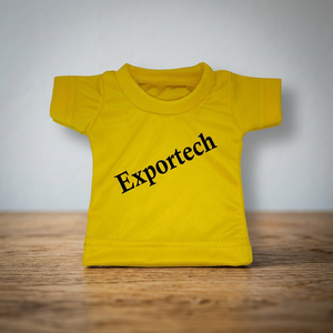 Camiseta de Manga Corta para Hombre Exportech Mini Amarilla, Corte Regular, Algodón Jersey, Cuello Redondo, Estilo Casual, Diseño con Letra Estampada en la Parte Delantera - Product Image 1
