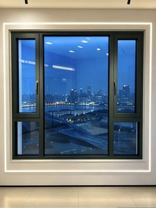 <span class=keywords><strong>Finestra</strong></span> a Battente Grigia a Doppia Anta con Chiudiporta Automatico e Vetro Temperato <span class=keywords><strong>di</strong></span> Sicurezza per Progetti Commerciali ed Export - Product Image 4