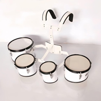 Ensemble de tambours de marche quadri-têtes avec harnais de transport pour performance de fanfare et de corps de tambours