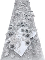 Tissu en dentelle brodée de perles et de paillettes vert émeraude 100% polyester à motif floral élégant et luxueux pour robes de soirée et vêtements