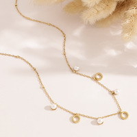 Collier en acier inoxydable avec pendentif circulaire en perle, dernier design, plaqué or 18 carats, pour femmes, vente en gros