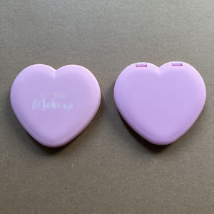 Xách tay bán buôn nhà máy biểu tượng tùy chỉnh màu sắc dễ thương nhự<span class=keywords><strong>a</strong></span> ABS hình trái tim Túi gương - Product Image 4