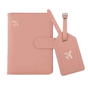 Couverture de passeport mince et étiquette de <span class=keywords><strong>bagage</strong></span> ensemble de cadeau de voyage <span class=keywords><strong>personnalisé</strong></span> RFID PU <span class=keywords><strong>porte</strong></span>-cartes de passeport en cuir - Product Image 1