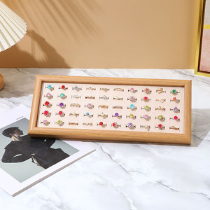 Bán Buôn Giá Rẻ Giá Gỗ Mô Hình Mềm Màu Xanh Lá Cây Màu Xanh Trắng Màu Hồng Màu Xám Nhung Chất Liệu MDF Khung Đồ Trang Sức Vòng Hiển Thị Khay - Product Image 5