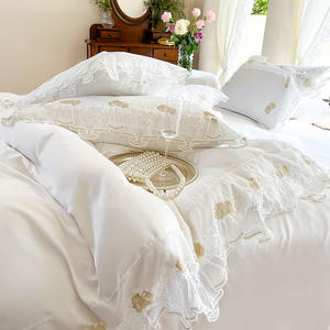 Set di Biancheria da Letto <span class=keywords><strong>in</strong></span> <span class=keywords><strong>Seta</strong></span> con Bordo <span class=keywords><strong>in</strong></span> Pizzo Francese, <span class=keywords><strong>Copripiumino</strong></span> <span class=keywords><strong>in</strong></span> <span class=keywords><strong>Seta</strong></span> a Doppio Lato, Set da 4 Pezzi - Product Image 3