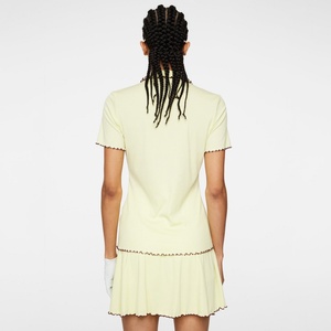 Haut en maille côtelée personnalisé pour femme à col polo, manches courtes et ourlet festonné, imprimé, pour ensemble de golf - Product Image 4