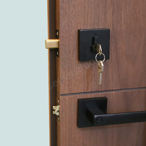 Высококлассная деревянная входная дверь для дома - Product Image 2