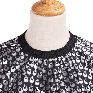 Wanmei – Cape de coiffure en polyester anti-adhésive, noir et blanc, pour adultes et enfants, tablier de coupe de <span class=keywords><strong>cheveux</strong></span> - Product Image 2