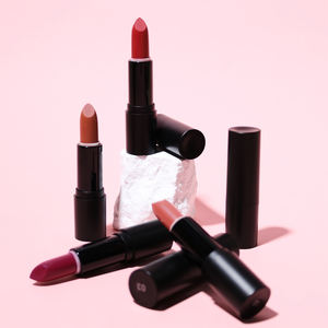 Lápiz <span class=keywords><strong>Labial</strong></span> <span class=keywords><strong>de</strong></span> Marca Privada Personalizado, Lápiz <span class=keywords><strong>Labial</strong></span> <span class=keywords><strong>Mate</strong></span> Vegano, Rojo <span class=keywords><strong>Mate</strong></span>, Nude, Negro, en Tubo, Impermeable, <span class=keywords><strong>de</strong></span> Larga Duración - Product Image 2