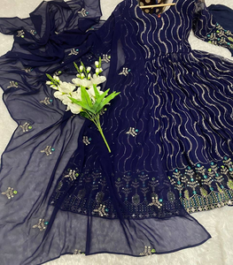 Indien lourd Faux Georgette Anarkali Salwar Kameez robe longue fête Salwar costumes pour adultes exportation en gros depuis l'Inde - Product Image 1