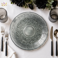 Assiette de présentation florale ambre, sous-assiette en verre vintage de 13 pouces pour la décoration de table de mariage, banquet et fête (vente en gros)