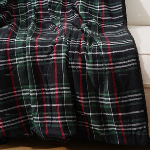 <span class=keywords><strong>Plaid</strong></span> en flanelle à carreaux double couche, grammage lourd, doublé <span class=keywords><strong>fausse</strong></span> <span class=keywords><strong>fourrure</strong></span>, confortable pour la sieste hivernale, pour canapé et chambre - Product Image 5