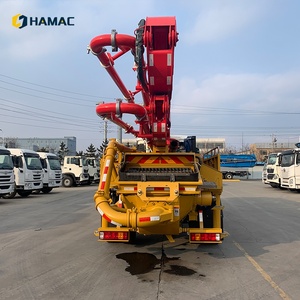 Pompe à béton montée sur camion de haute qualité, grande capacité, avec flèche de levage, robuste, à vendre - Product Image 3