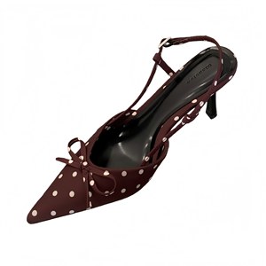 Sandalias de tacón de aguja con punta en pico y diseño de lunares para mujer, OEM ODM, con lazo frontal y correa delgada en el tobillo, sexys, elegantes, para fiesta de verano - Product Image 1
