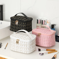 Nouvelle Trousse de Maquillage Portable 2026 avec Poignée, Organisateur de Voyage de Luxe pour Femmes, Étui de Rangement pour Articles de Toilette