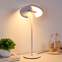 Lampe de lecture moderne en métal avec abat-jour double lune, lampe de table LED simple avec variateur tactile