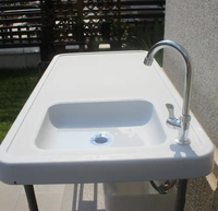 Table pliante Ty Outdoor moderne en fer blanc avec évier en plastique HDPE pour cuisine et entrepôt