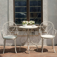 Ensemble bistrot Jaguar vert clair en fer forgé, fauteuils pliables et empilables, imperméables, écologiques, perforés, pour hôtel